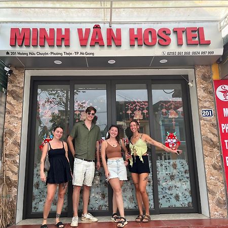 Minh Van Hostel Ha Giang Exteriör bild